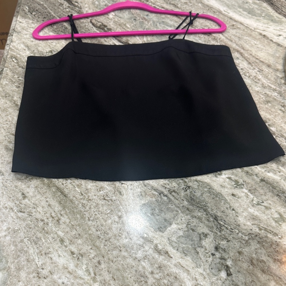 Express Black cropped tank